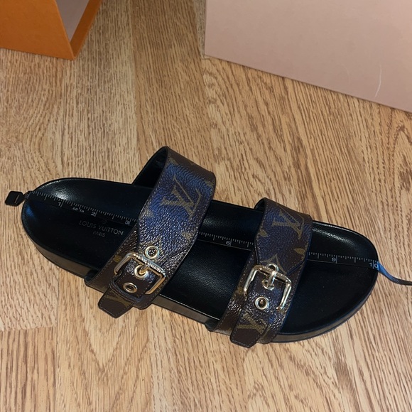 LV Bom Dia Sandals 39 - Picture 15 of 16